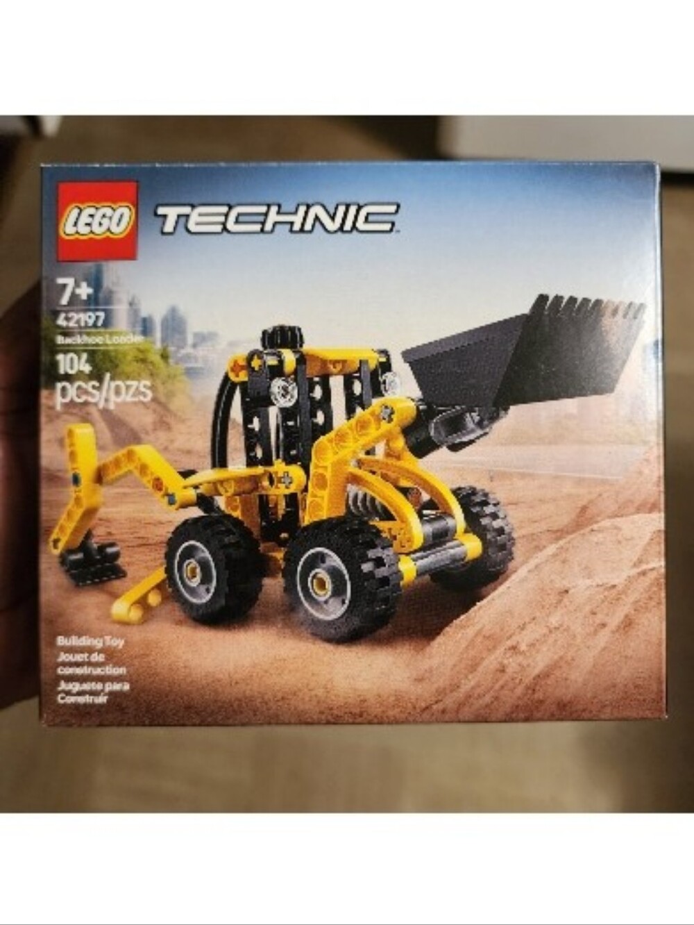 LEGO TECHNIC: Backhoe Loader (42197) NEW